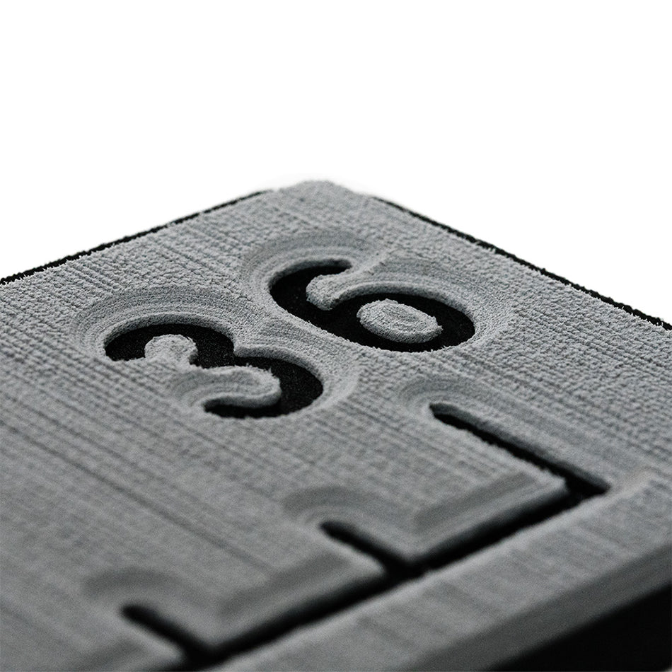 Regla SeaDek 36 - 6 mm - Textura cepillada - Gris tormenta/Negro [53583-80066]