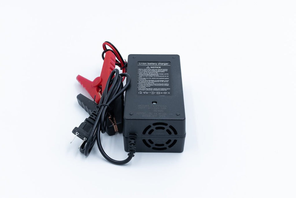 12v 10a Non Waterproof LiFePO4 Charger - Get Tight Gear