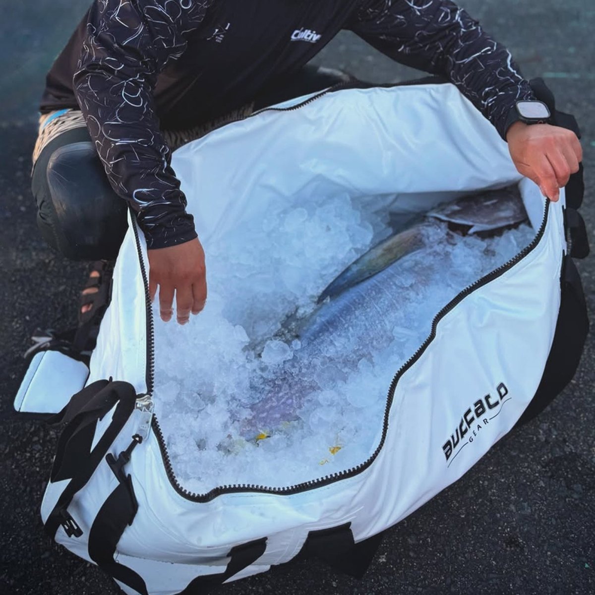 84QT Fish Cooler Bag With Flat Bottom - Get Tight Gear