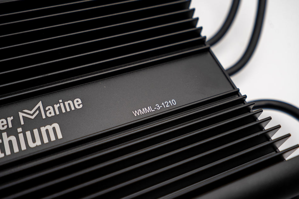 3 Bank Lithium/AGM/Lead Marine Waterproof Battery Charger