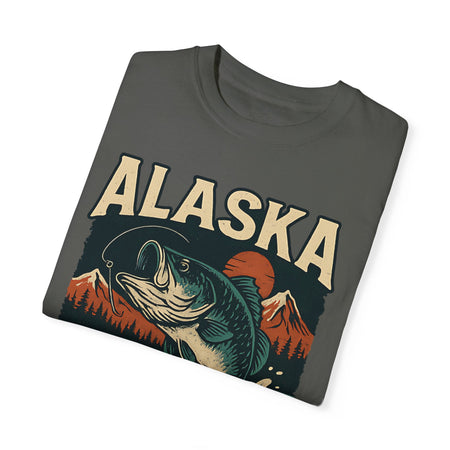 Alaska Fishing Unisex Garment - Dyed T-shirt - Adventure & Nature Lover Tee - Get Tight Gear