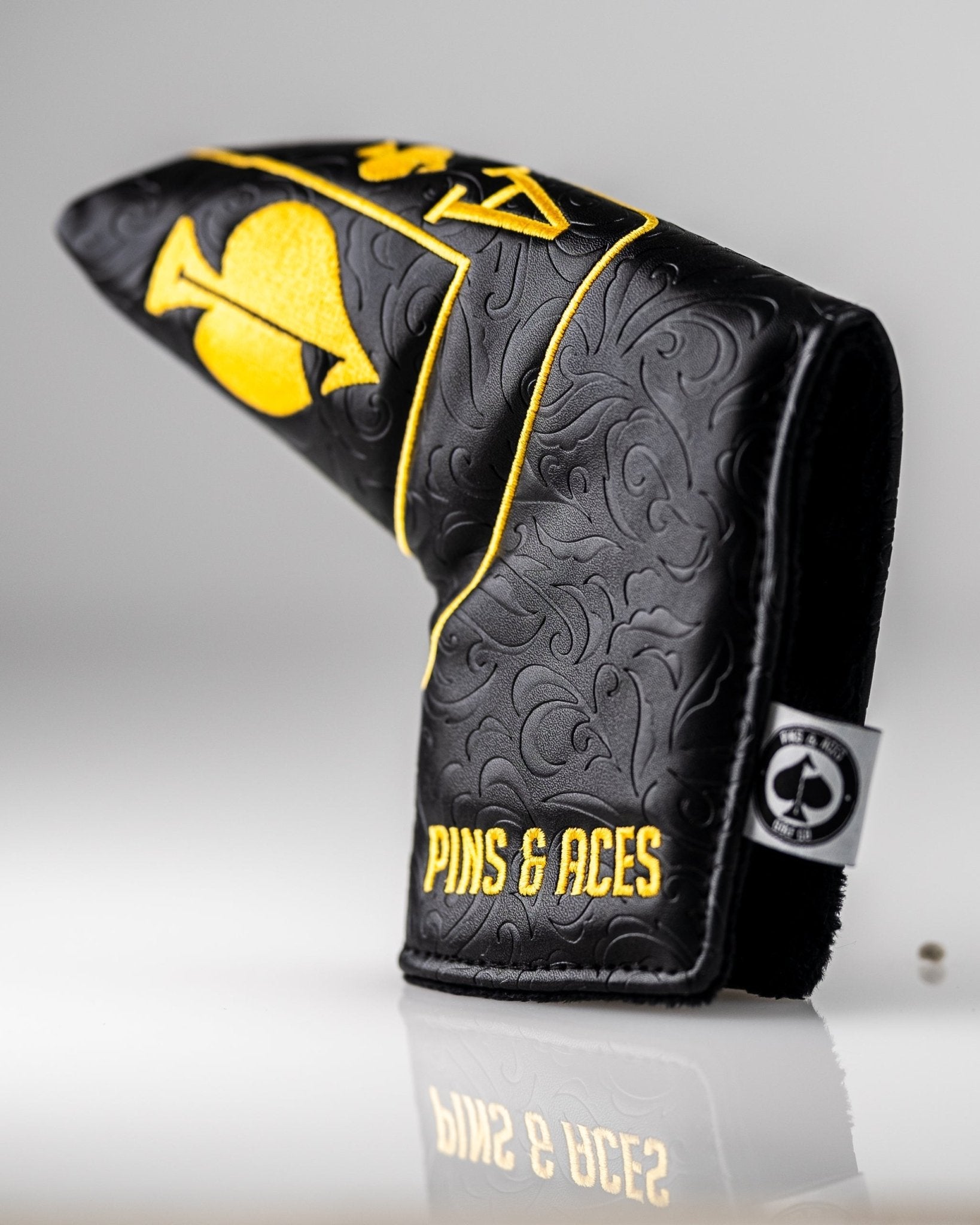 Black/Gold Ace of Spades - Blade Putter Cover - Get Tight Gear