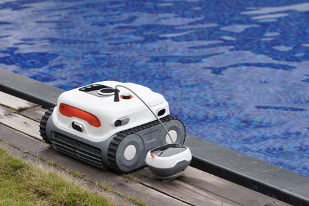 BN Pro Robotic Pool Cleaner - Get Tight Gear