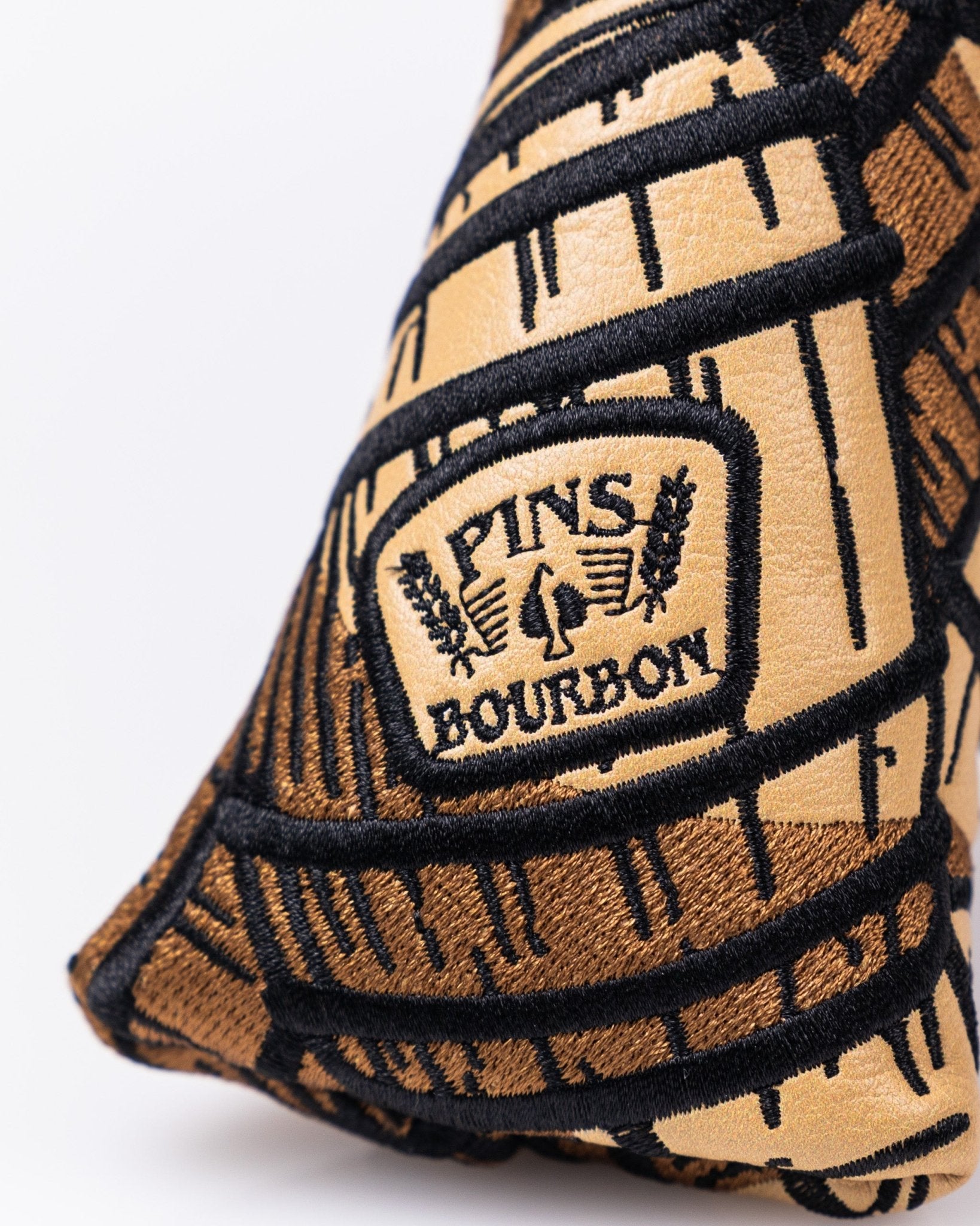 Bourbon Barrel Blade Putter Cover - Get Tight Gear