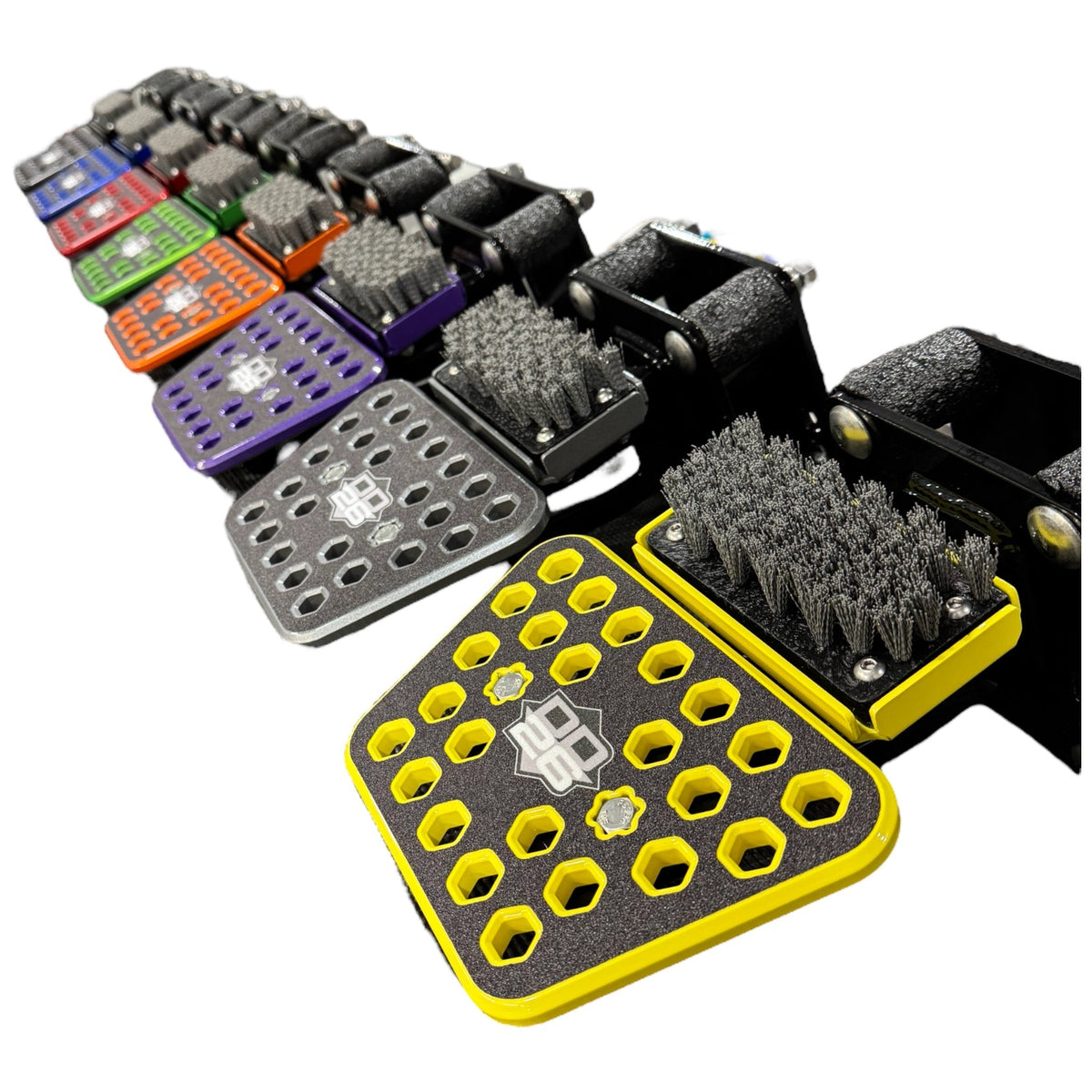 DD26 Fishing Access Step STANDARD with Kick Brush - Get Tight Gear