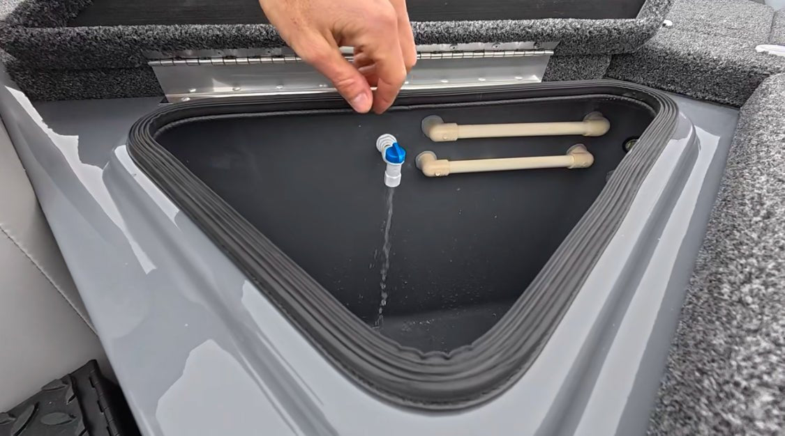 DD26 Fishing Livewell Never Dry Low Water Pickup System - Get Tight Gear