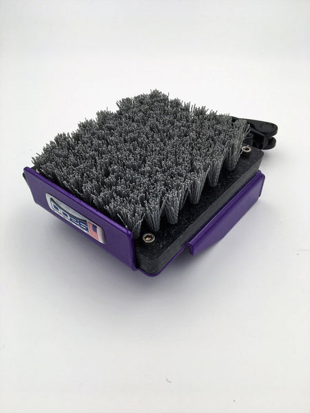 DD26 Fishing Mean Clean Kick Brush - Get Tight Gear