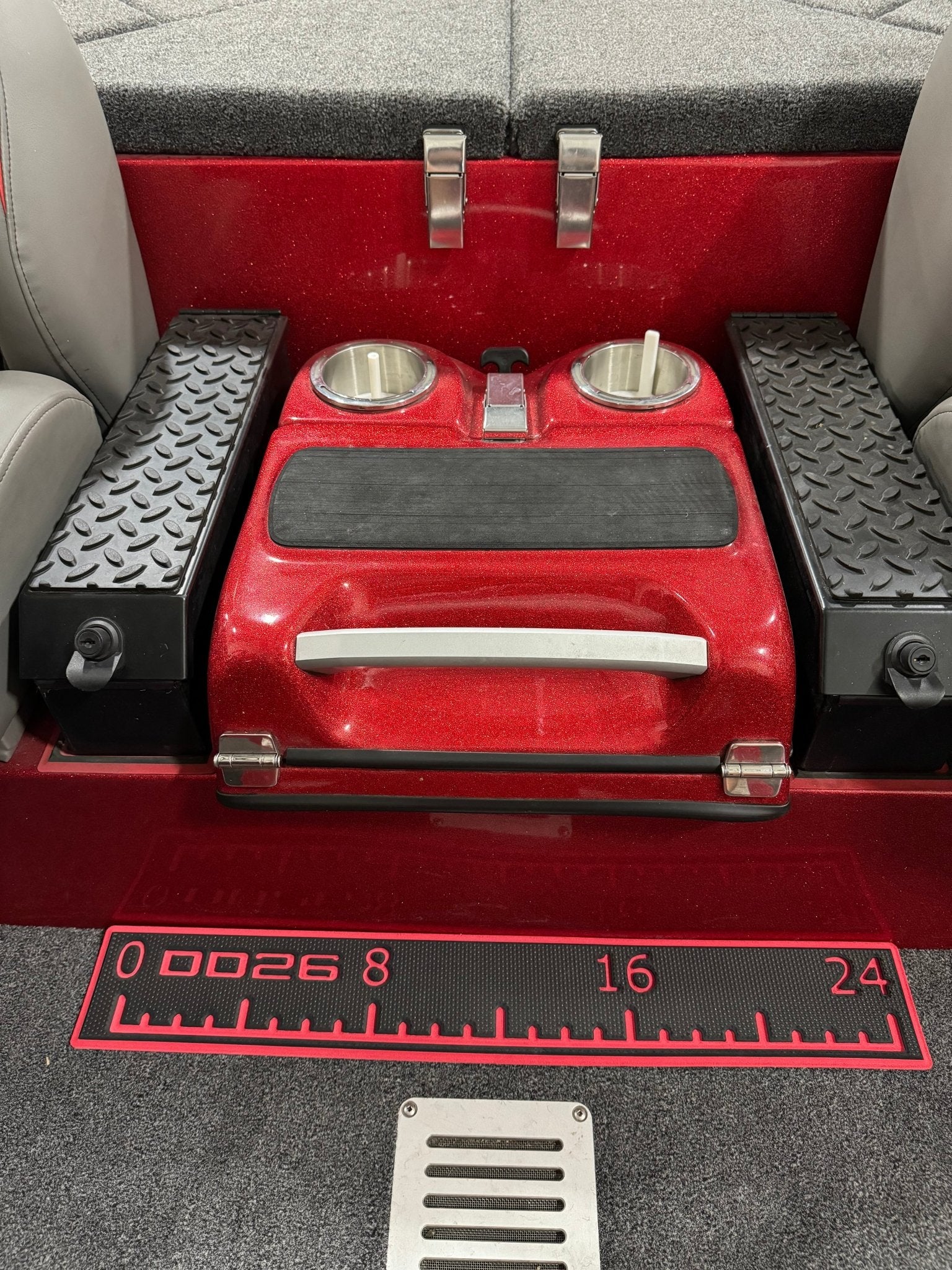 DD26 Fishing SeaDek Carpet Ruler - Get Tight Gear