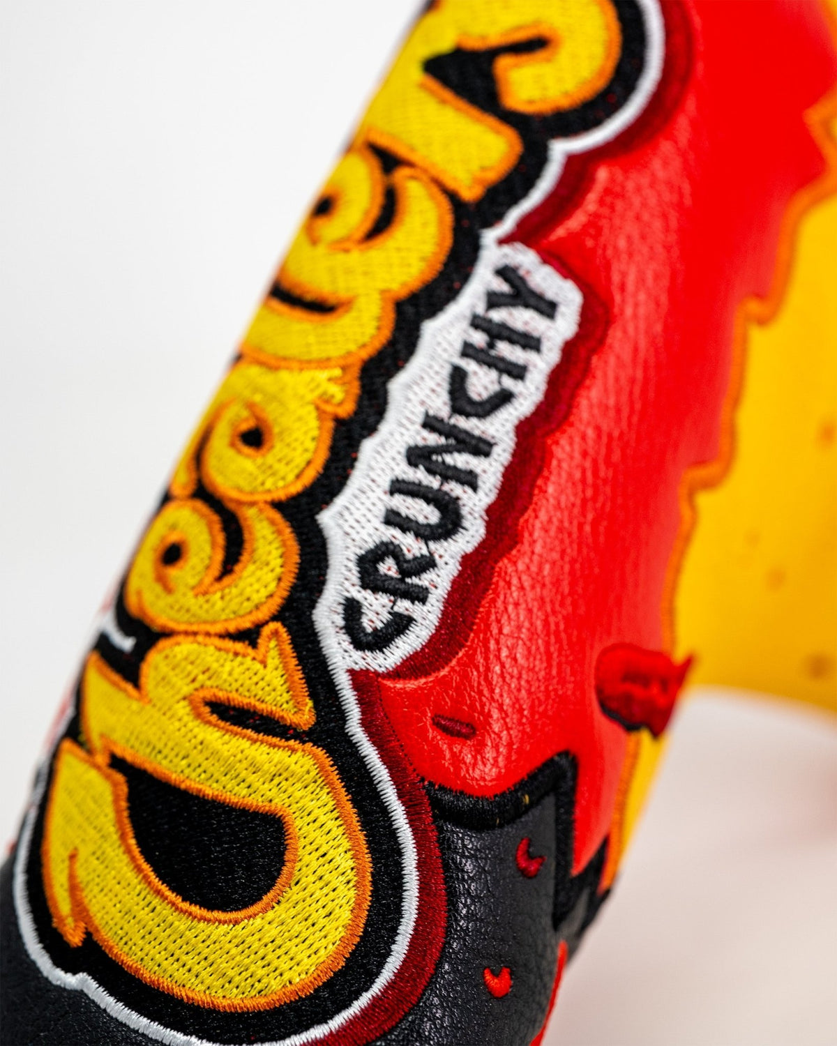 Flamin' Hot Cheaters - Blade Putter Cover - Get Tight Gear