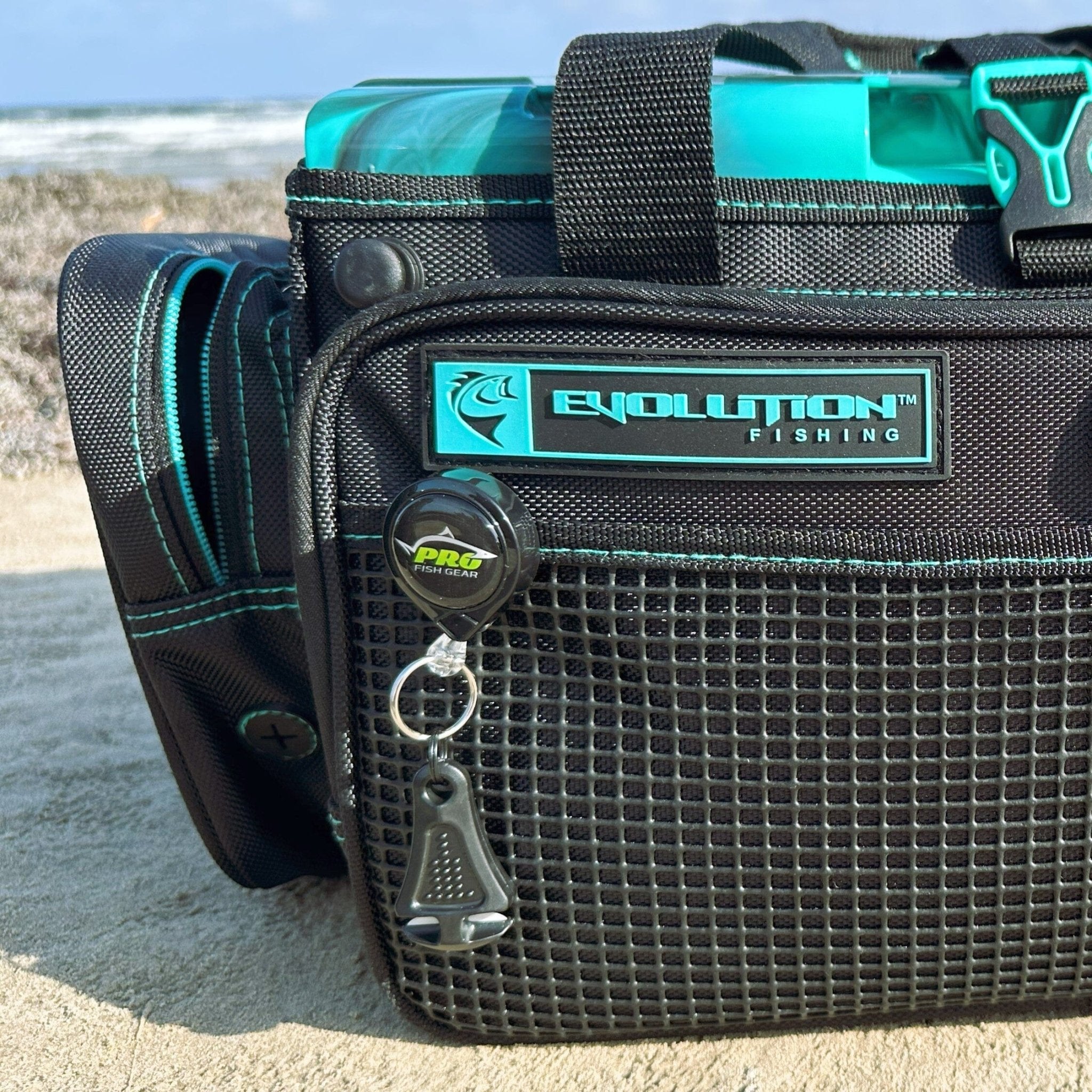 Line Cutterz Ceramic Blade Zipper Pull - Black - Get Tight Gear