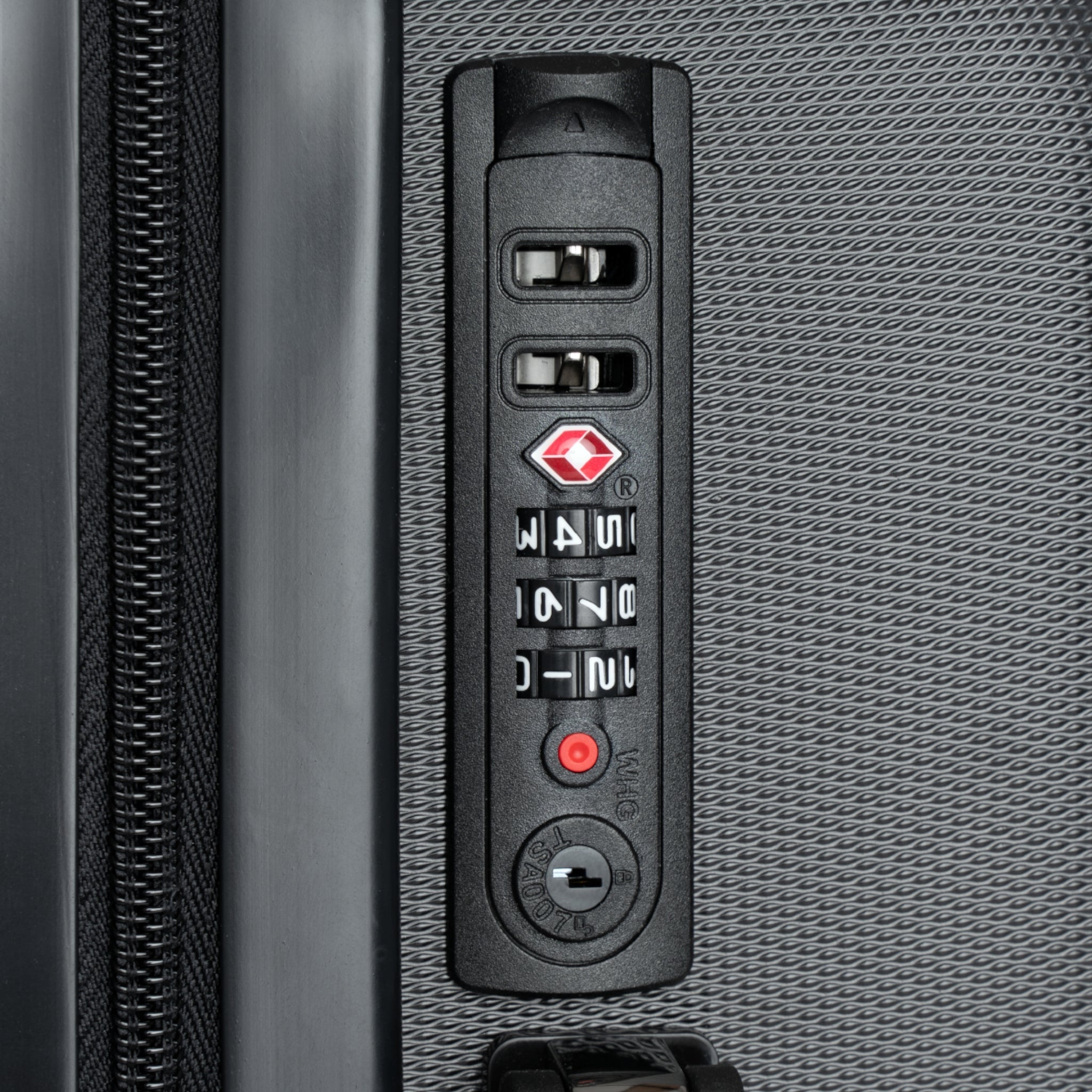 Ocean Journey Suitcase with Marlin Design - Perfect for Travelers and Adventurers - Get Tight Gear