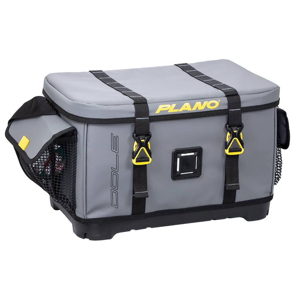 Plano Z - Series 3700 Tackle Bag w/Waterproof Base - Get Tight Gear