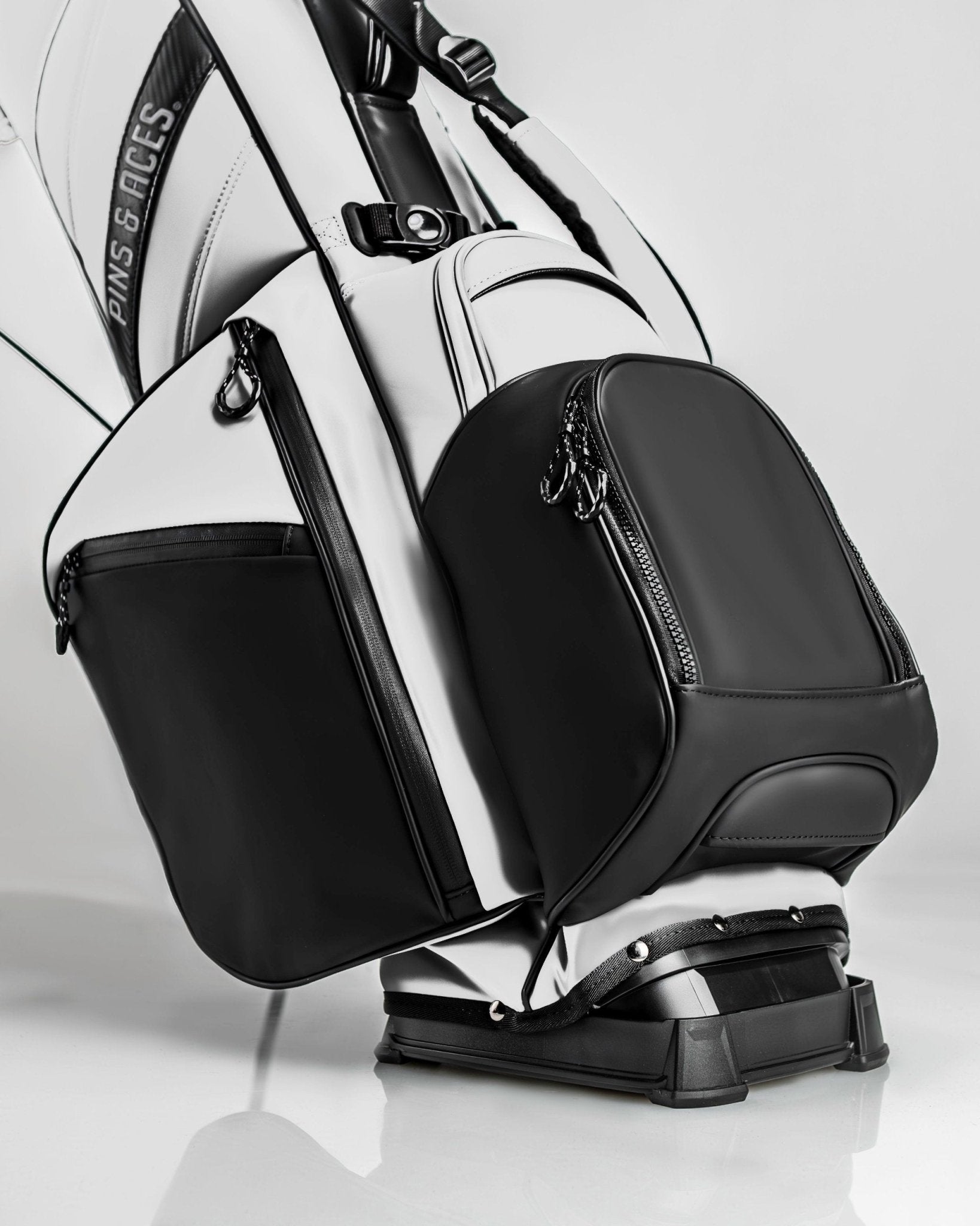 Player Preferred™ Golf Bag - Domino - Get Tight Gear