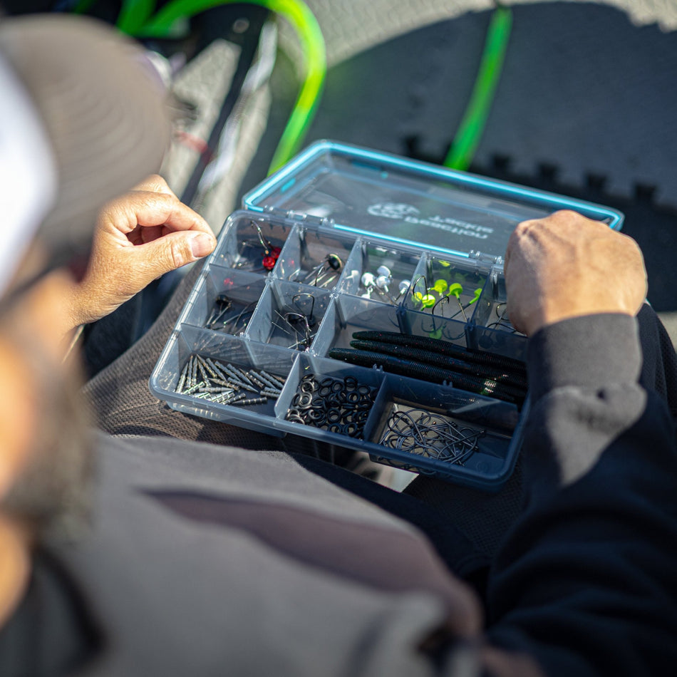 Reaction Tackle Standard Tackle Tray - Sturdy and Waterproof with 4 Reliable Clips - Get Tight Gear