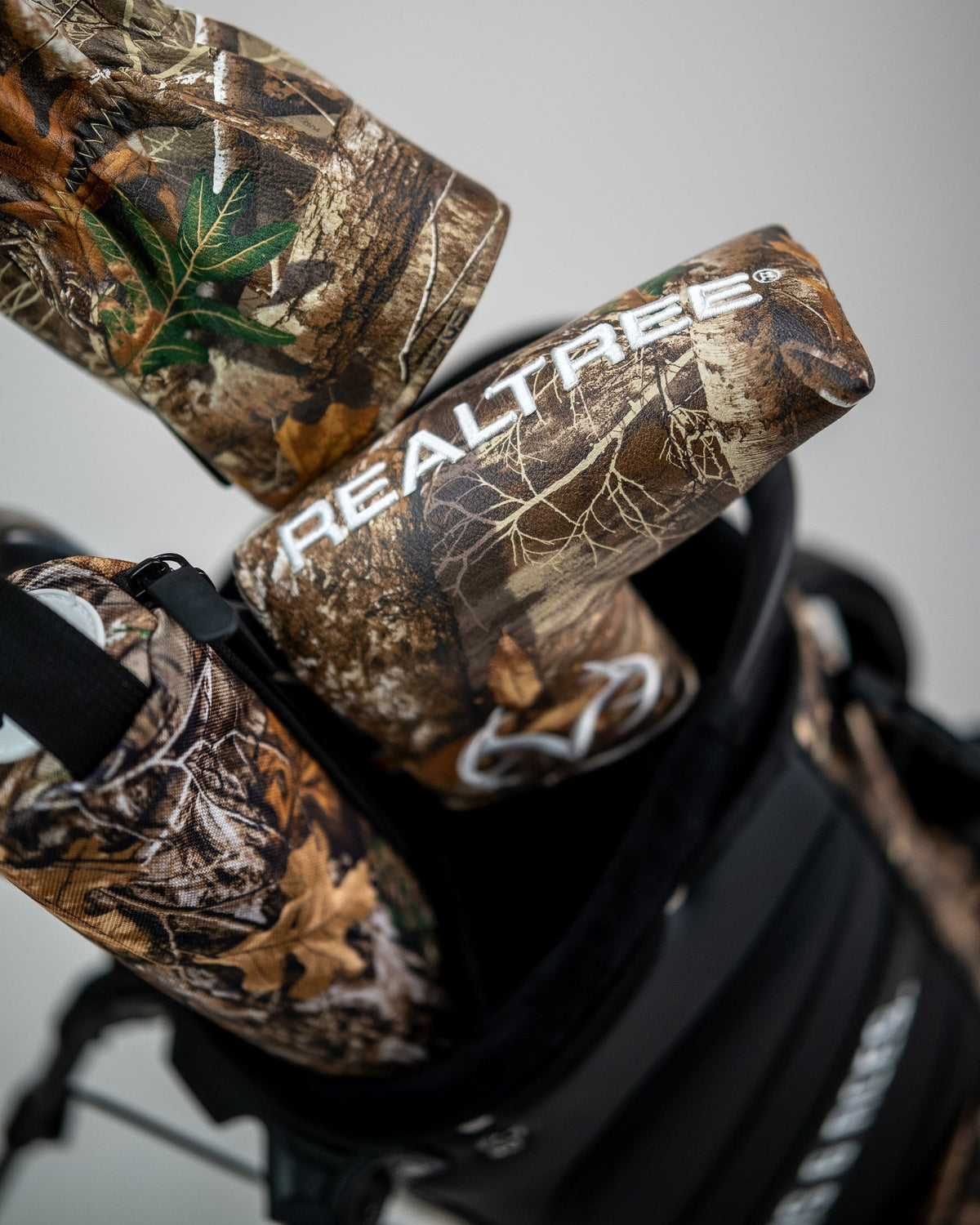 Realtree - Blade Cover - Get Tight Gear
