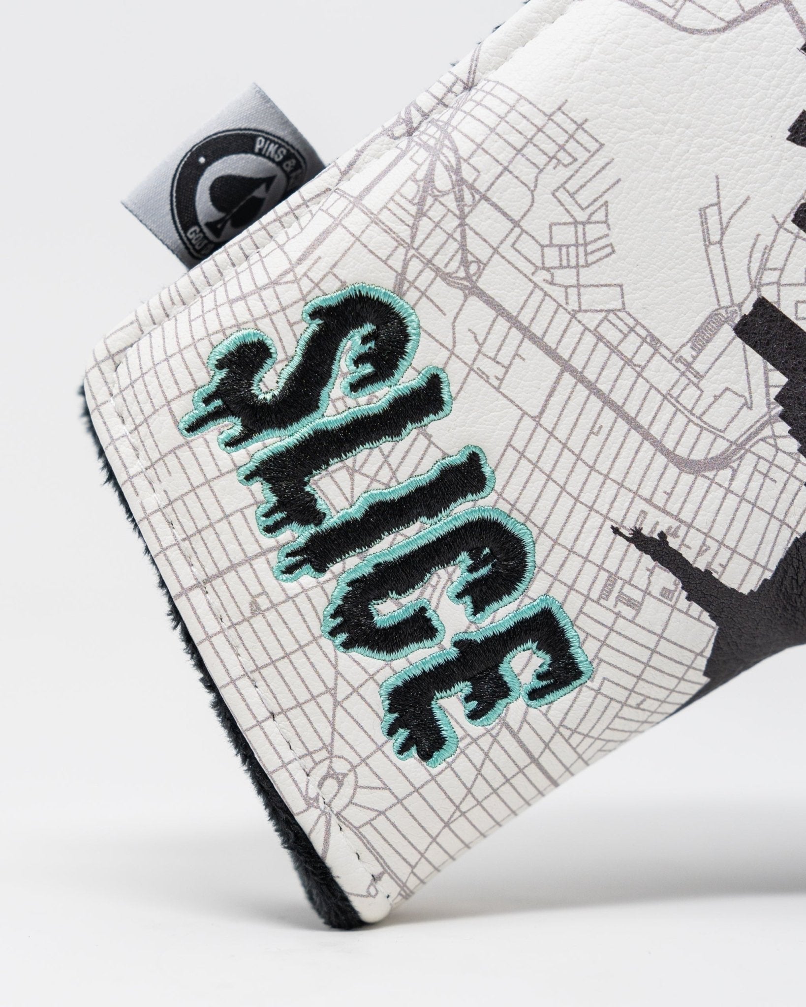 Shady Slice Blade Putter Cover - Get Tight Gear