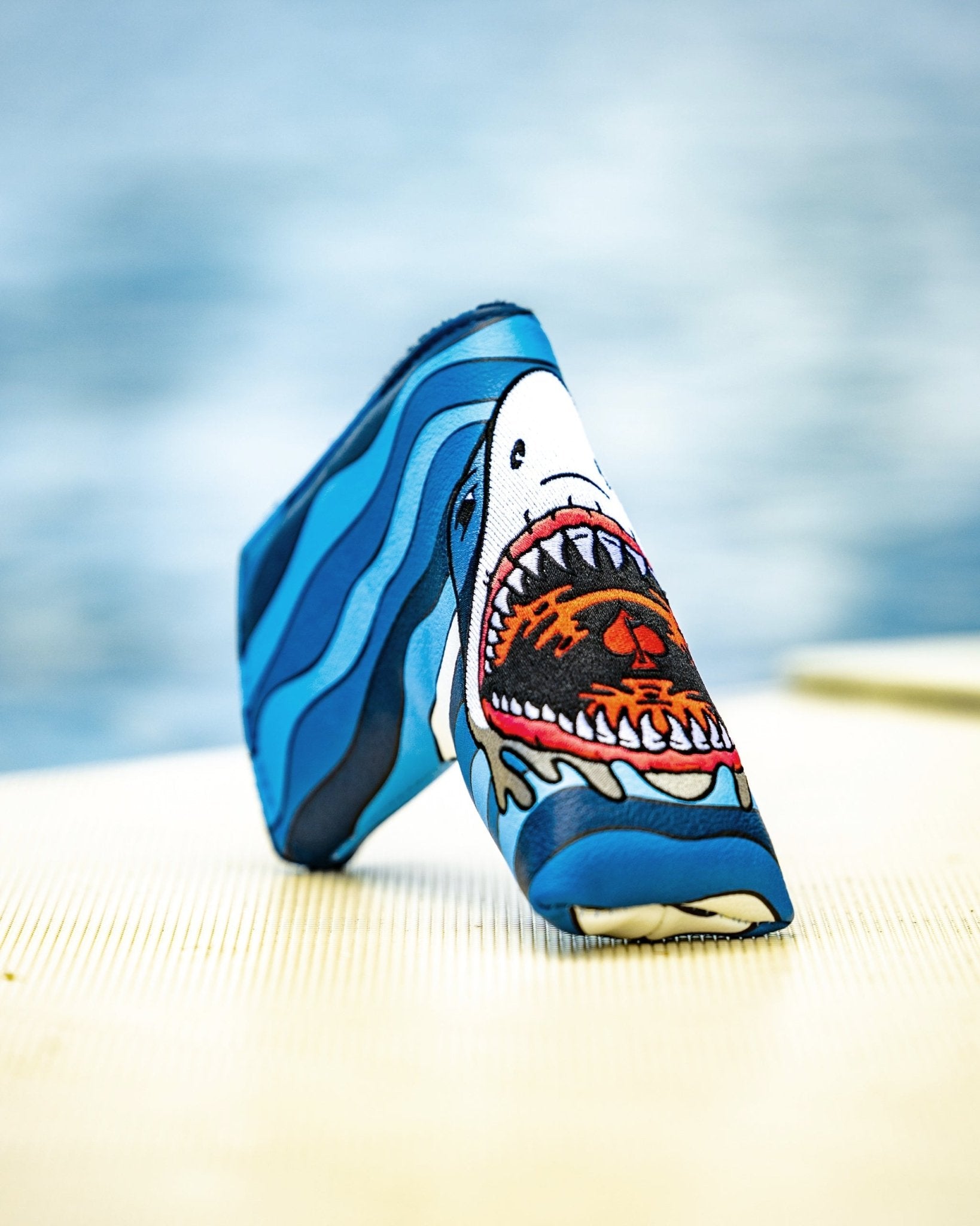 Shark Attack Blade Putter Cover - Get Tight Gear
