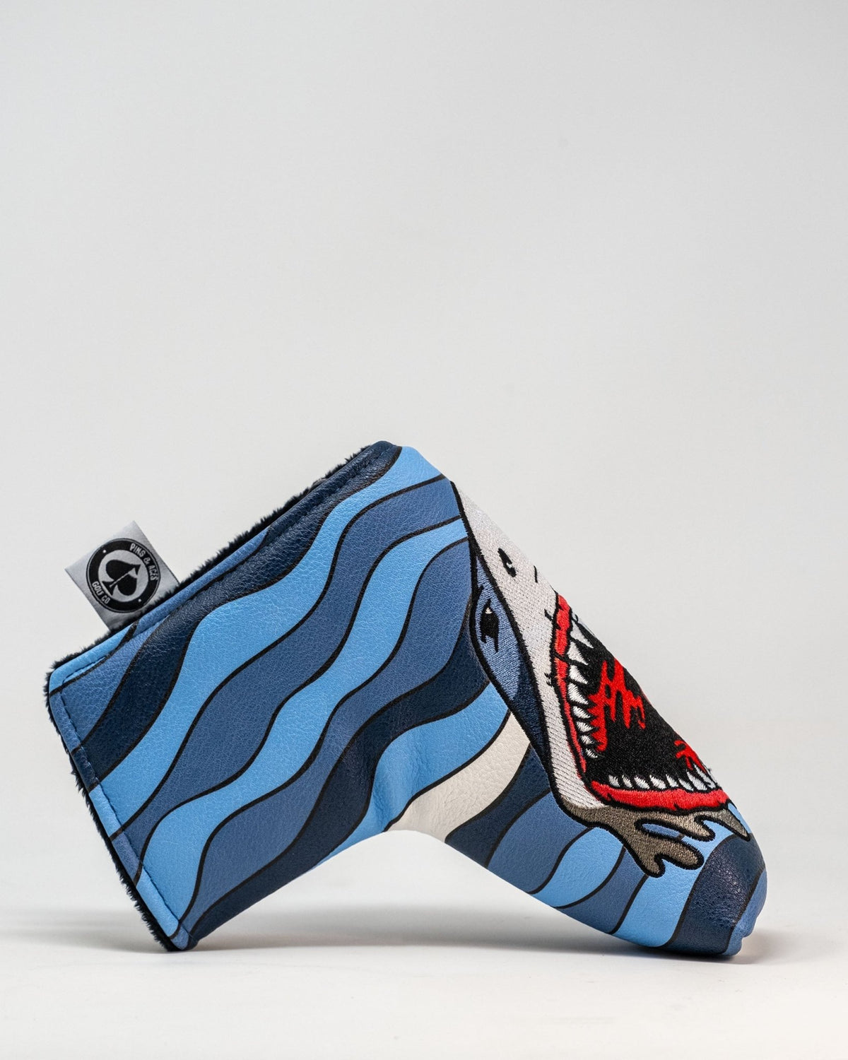 Shark Attack Blade Putter Cover - Get Tight Gear