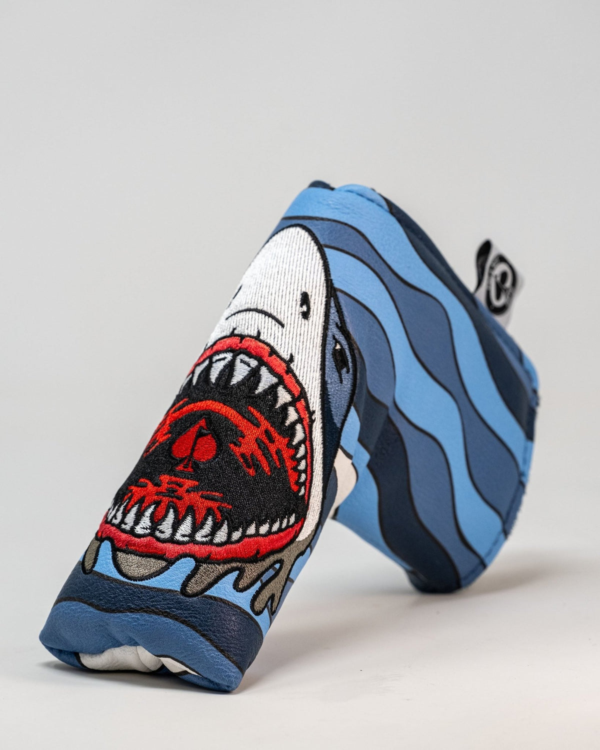 Shark Attack Blade Putter Cover - Get Tight Gear