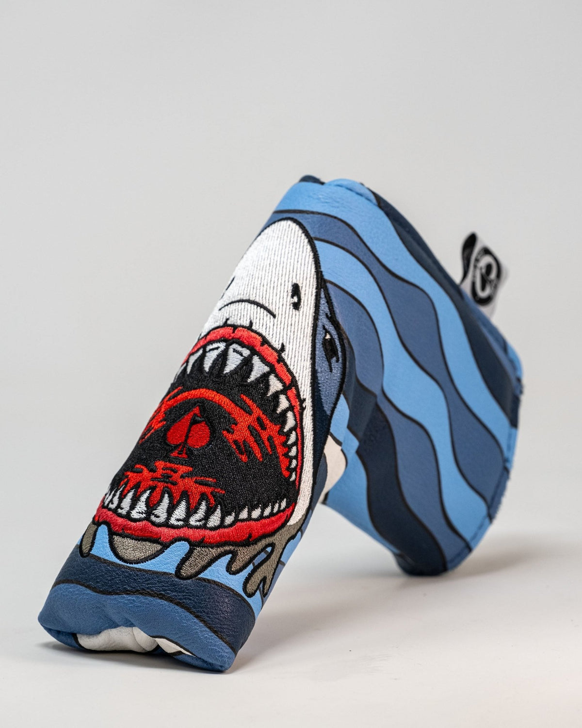 Shark Attack Blade Putter Cover - Get Tight Gear