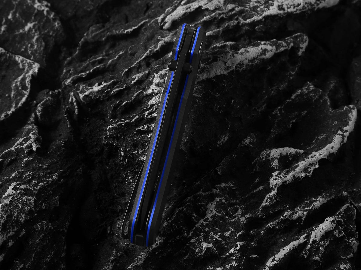 The Loyalist Folding Pocket Knife Giftset for Men and Women (Black and Blue) - Get Tight Gear