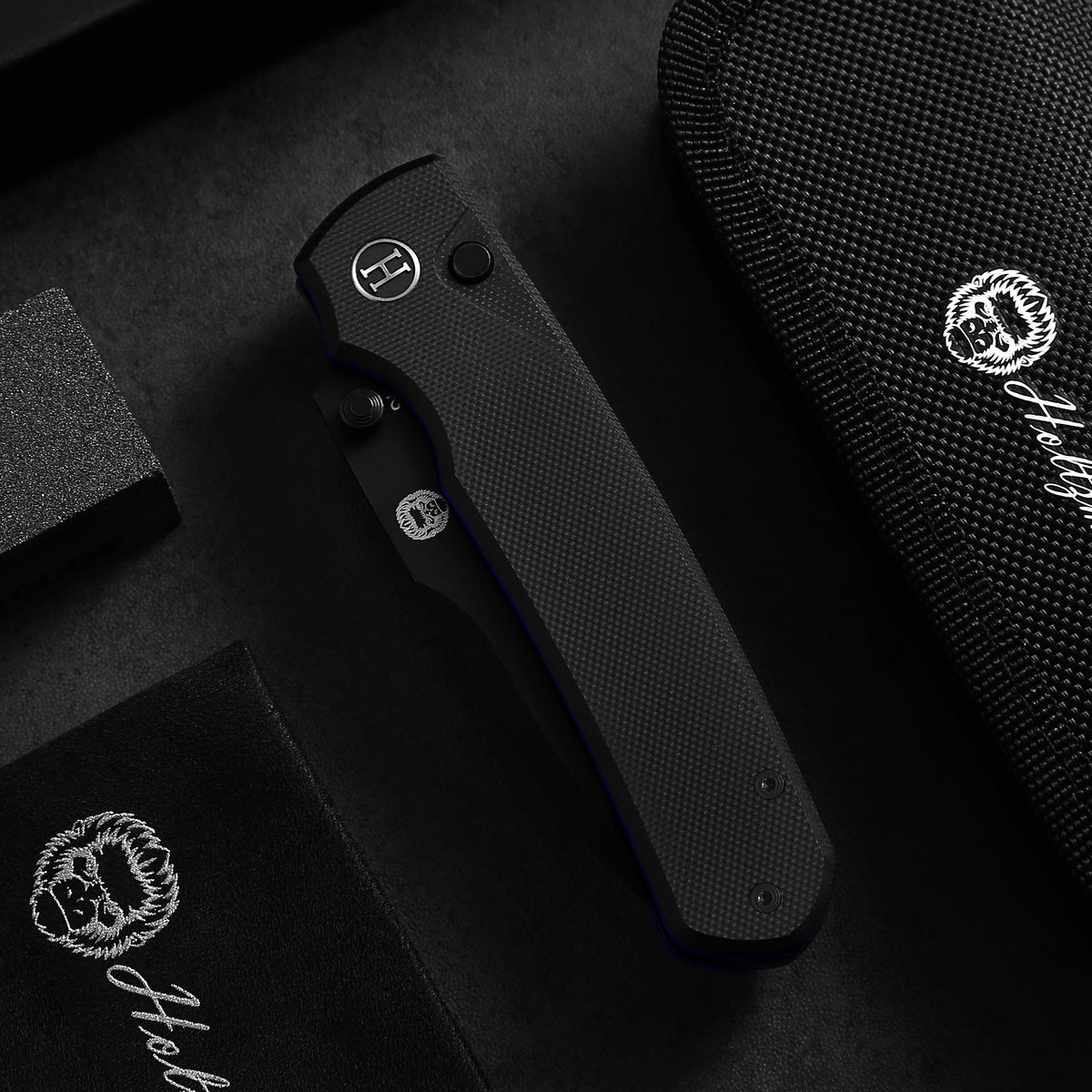 The Loyalist Folding Pocket Knife Giftset for Men and Women (Black and Blue) - Get Tight Gear