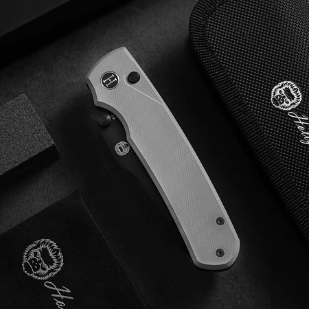 The Loyalist Folding Pocket Knife Giftset for Men and Women (Black and White) - Get Tight Gear
