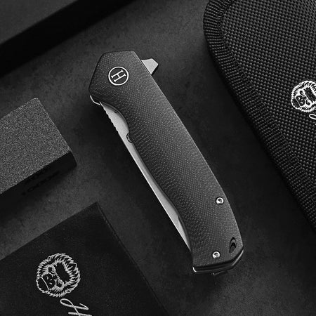 The Pathfinder Folding Pocket Knife Giftset for Men and Women (Black and Silver) - Get Tight Gear