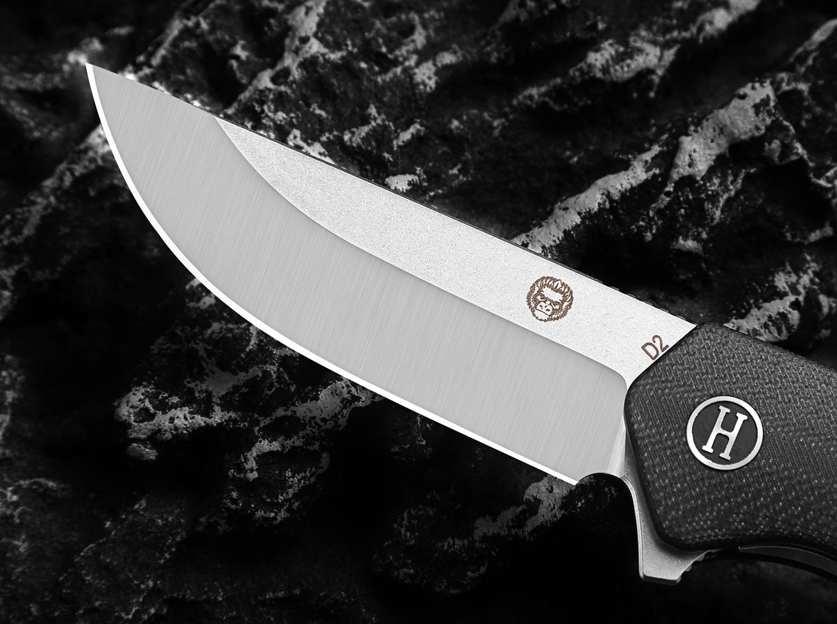 The Pathfinder Folding Pocket Knife Giftset for Men and Women (Black and Silver) - Get Tight Gear