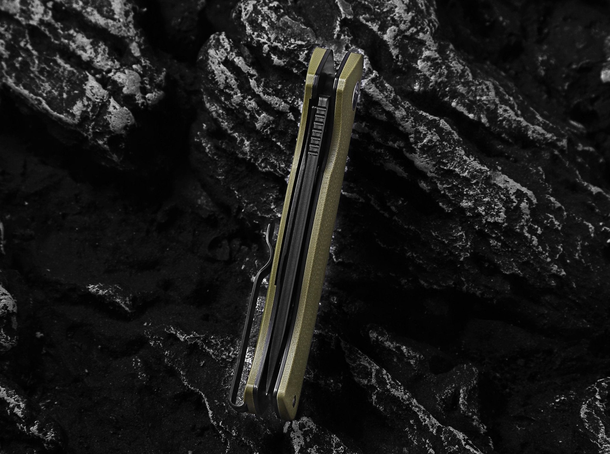 The Pathfinder Folding Pocket Knife Giftset for Men and Women (Green and Silver) - Get Tight Gear