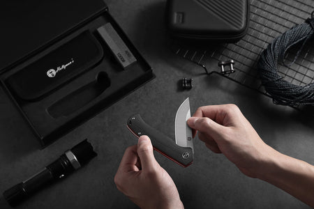 The Pathfinder Folding Pocket Knife Giftset for Men and Women (Silver and Red) - Get Tight Gear