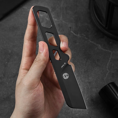 "THE RAZOR BACK" SURVIVAL NECK KNIFE - Get Tight Gear