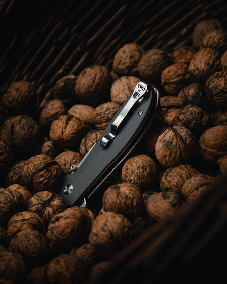 The Straight Back Folding Pocket Knife Giftset for Men and Women (Grey and Red) - Get Tight Gear