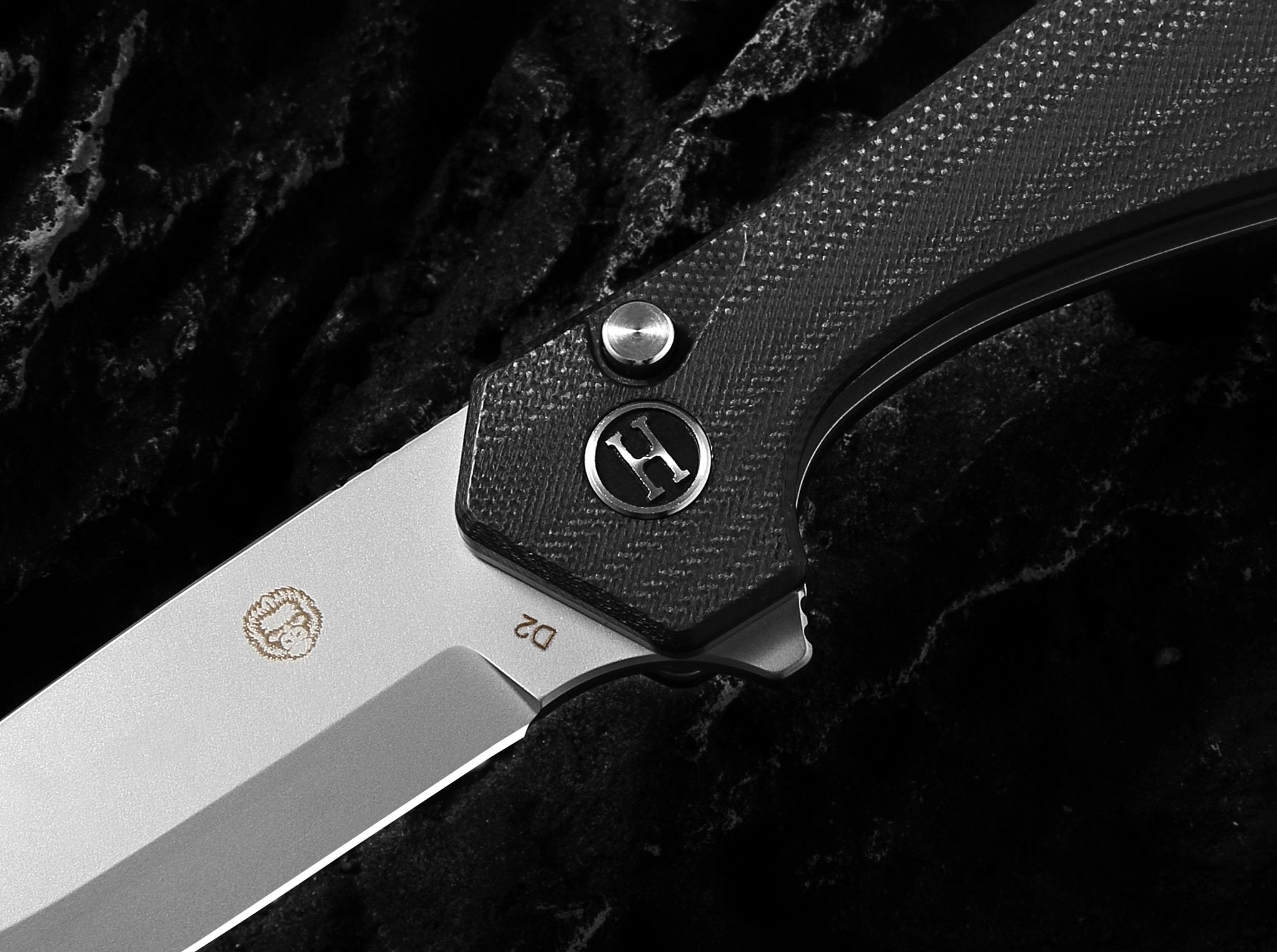 The Vector Folding Pocket Knife Giftset for Men and Women (Black and Silver) - Get Tight Gear
