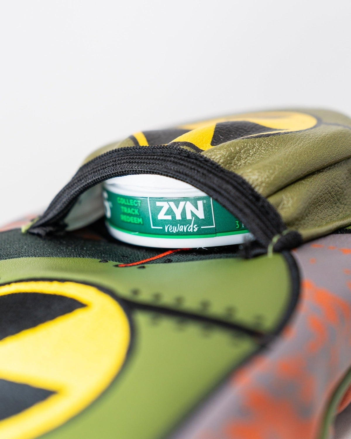 Zynbabwe Nuclear Program - Driver Cover - Get Tight Gear